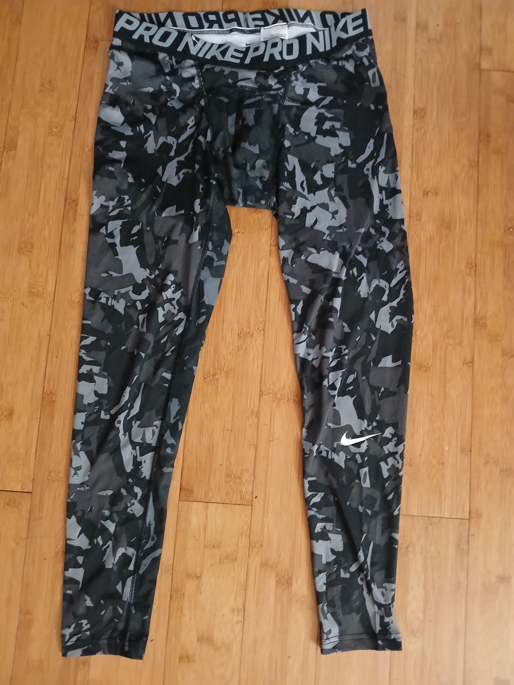 Nike Pro Black & Gray Camo Compression Leggings / Pants